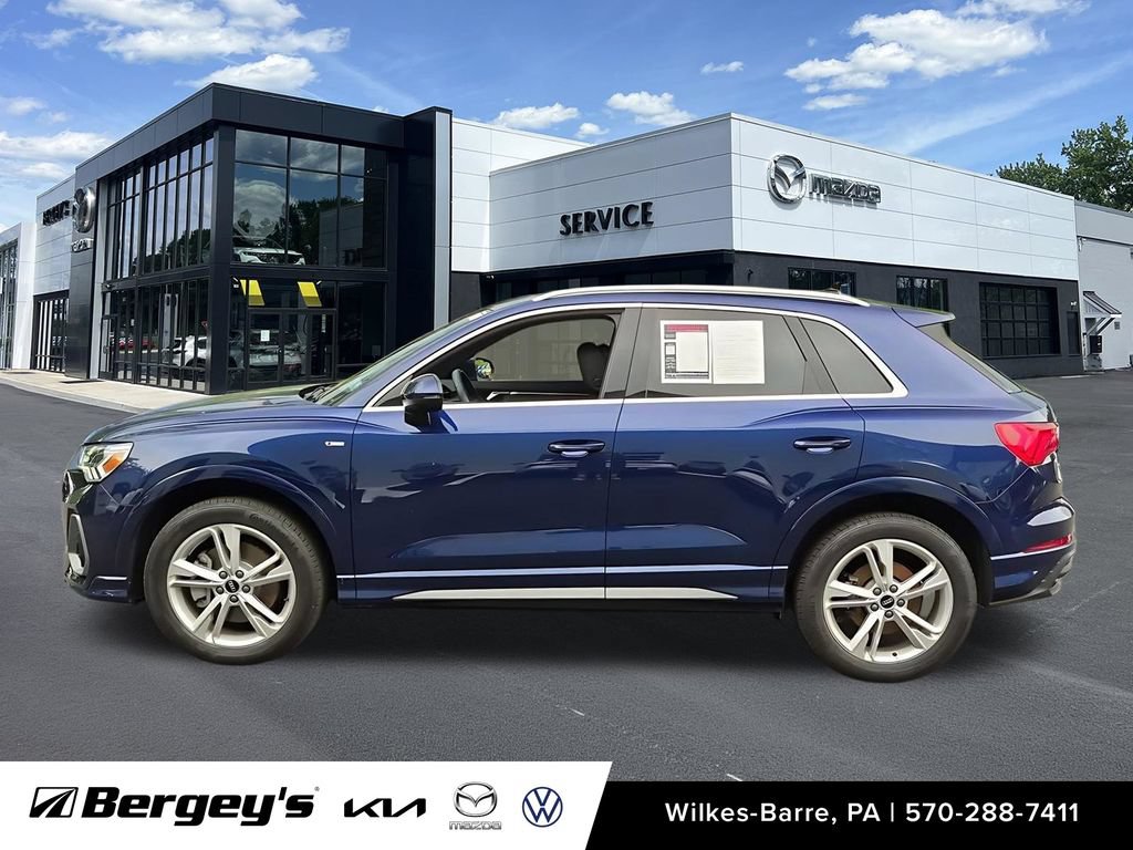 Used 2024 Audi Q3 2.0T Premium AWD/4WD image 9