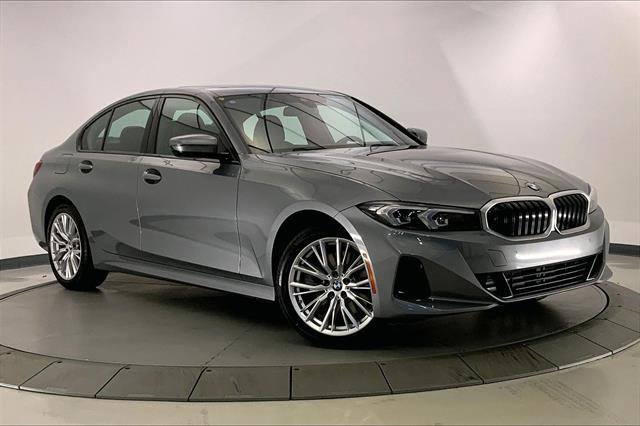 Certified 2023 BMW 330i xDrive Sedan w/ Premium Package image 33