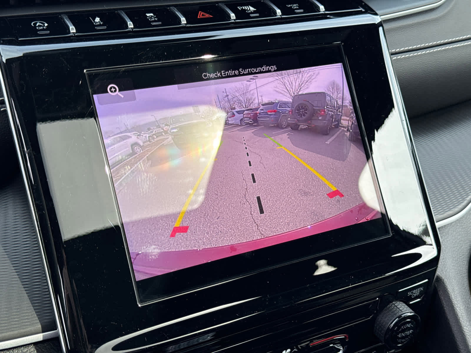 New 2025 Jeep Grand Cherokee Laredo X w/ Trailer Tow Package image 27