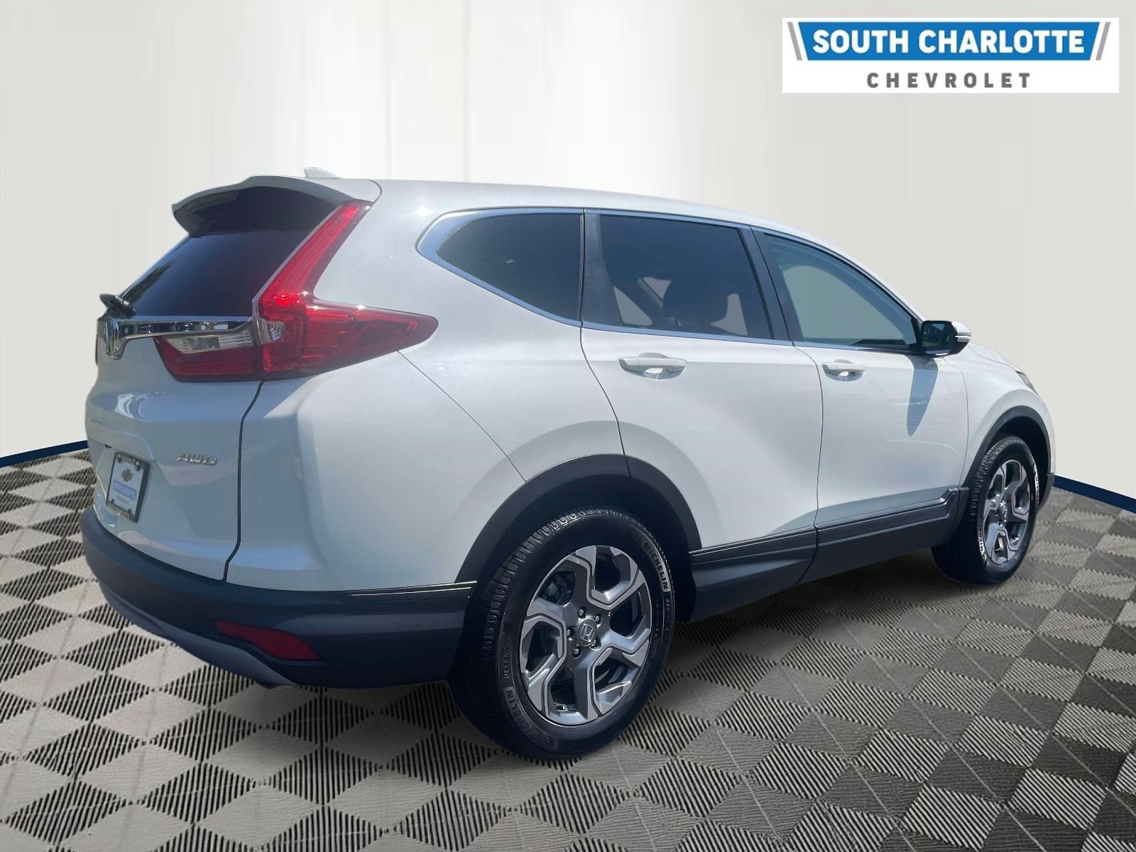 Used 2018 Honda CR-V EX image 4