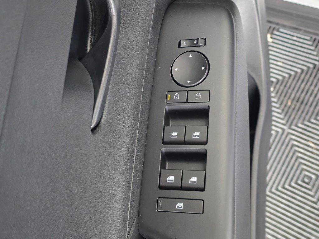 New 2026 Hyundai Kona SEL Sport AWD/4WD image 18