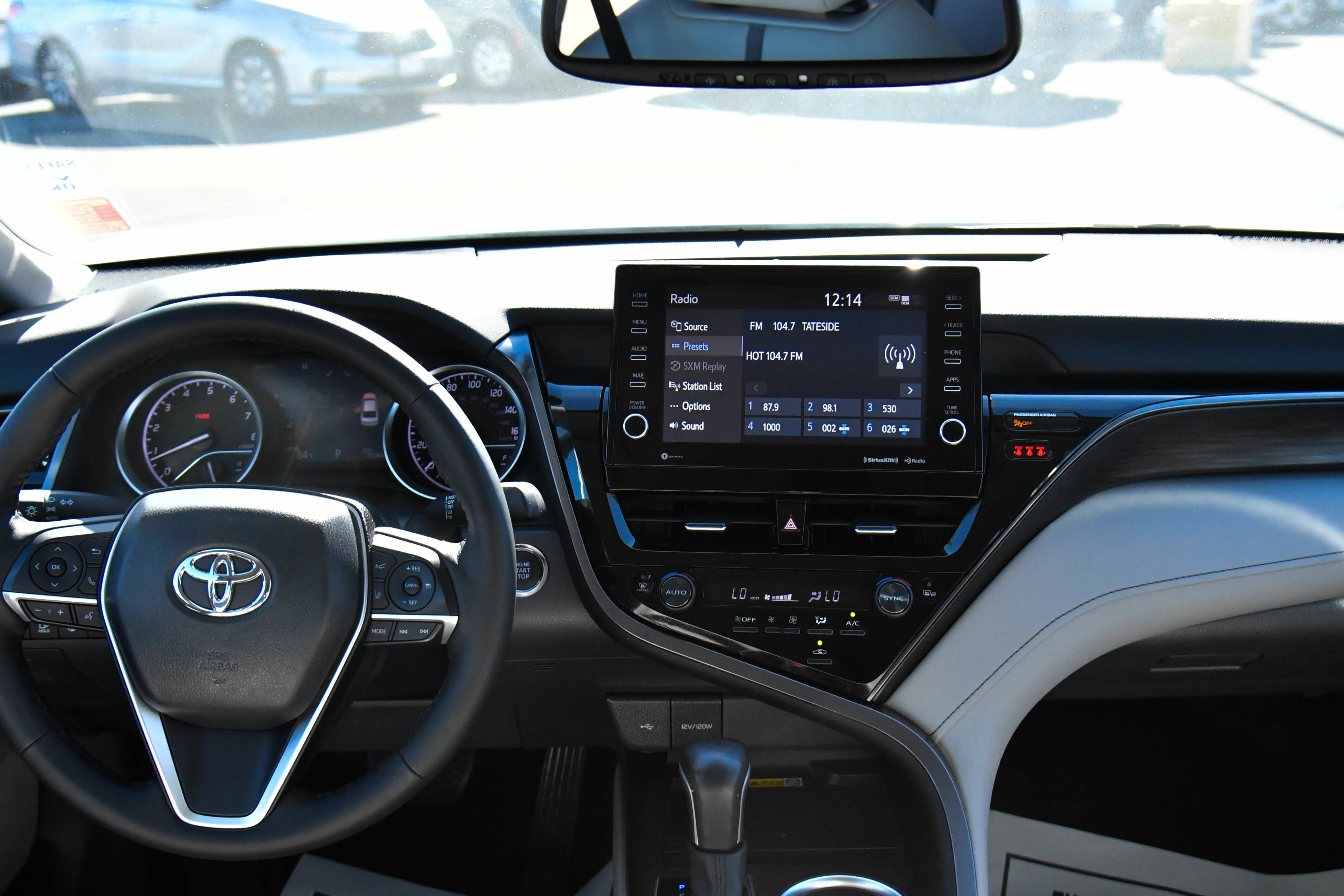 Used 2024 Toyota Camry XLE w/ Protection Package (Q2) (TMS) AWD/4WD image 43