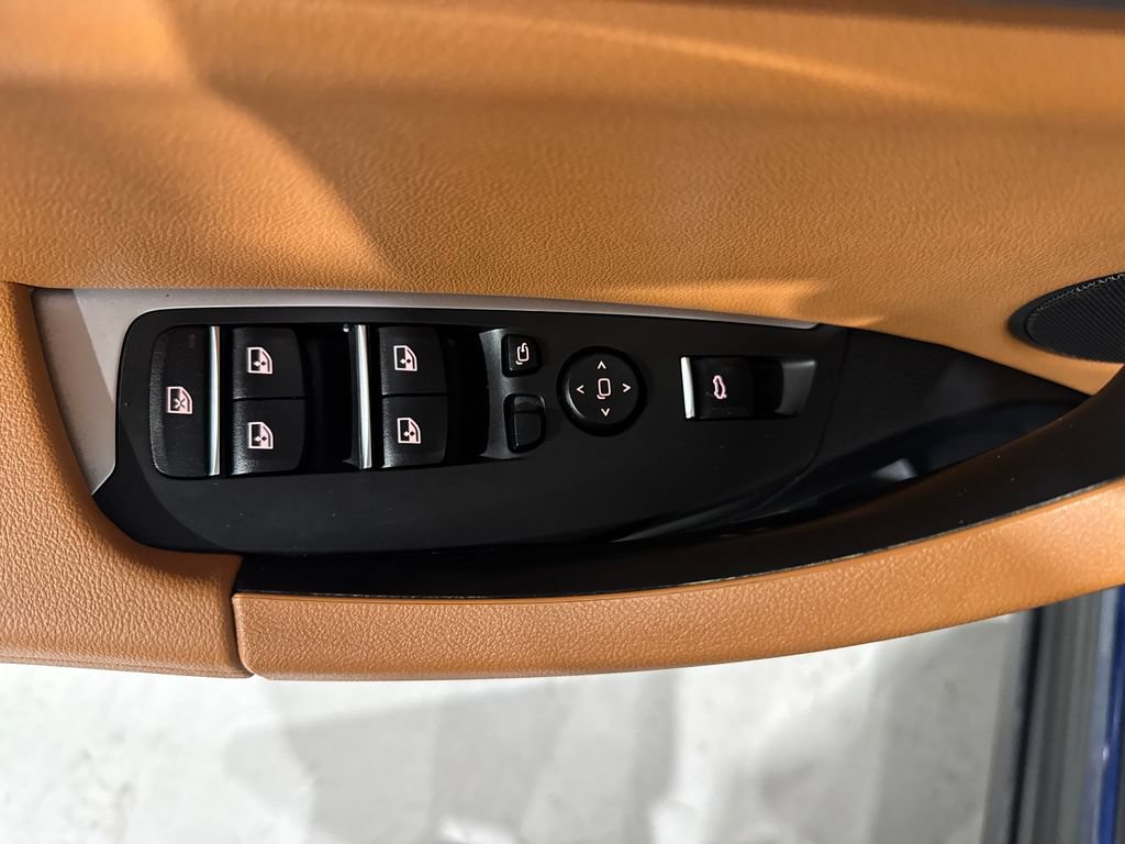Used 2022 BMW X3 xDrive30i AWD/4WD image 17