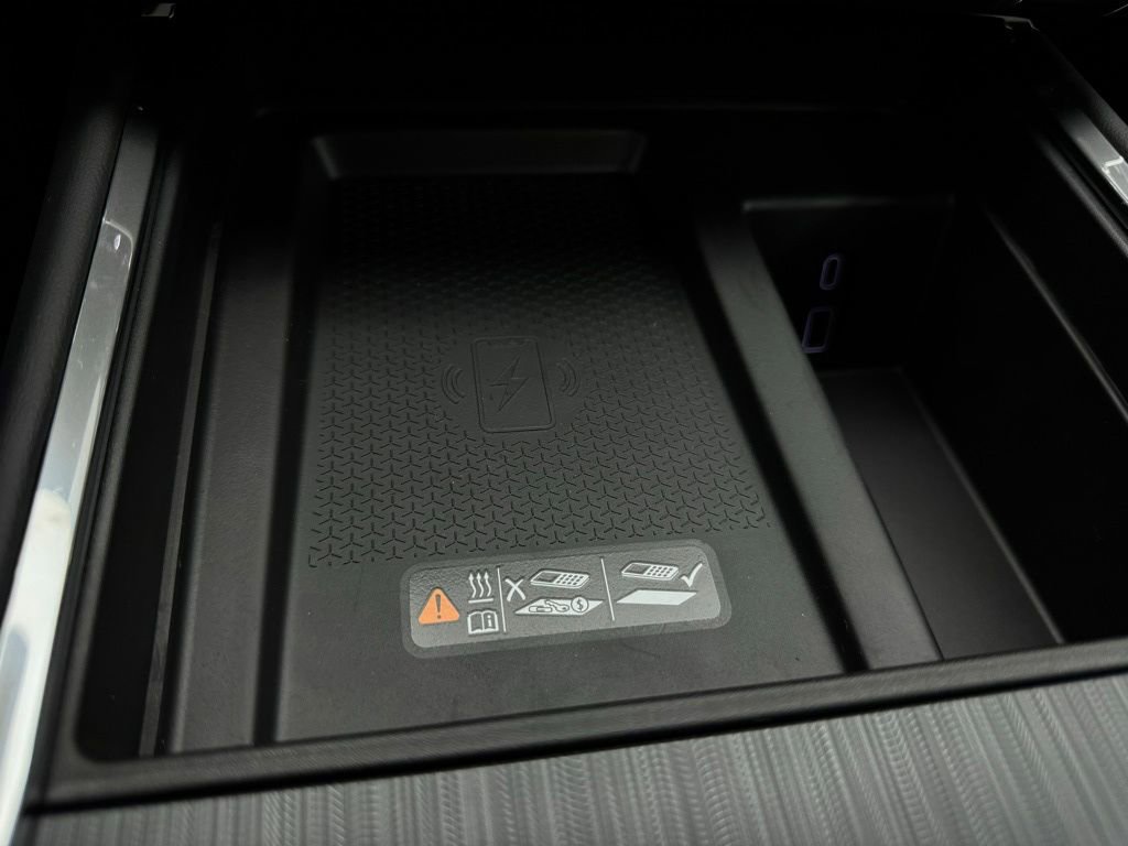 New 2026 GMC Acadia Elevation w/ Elevation Premium Package image 32