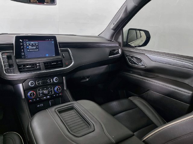 Used 2022 GMC Yukon SLT w/ SLT Premium Package AWD/4WD image 26