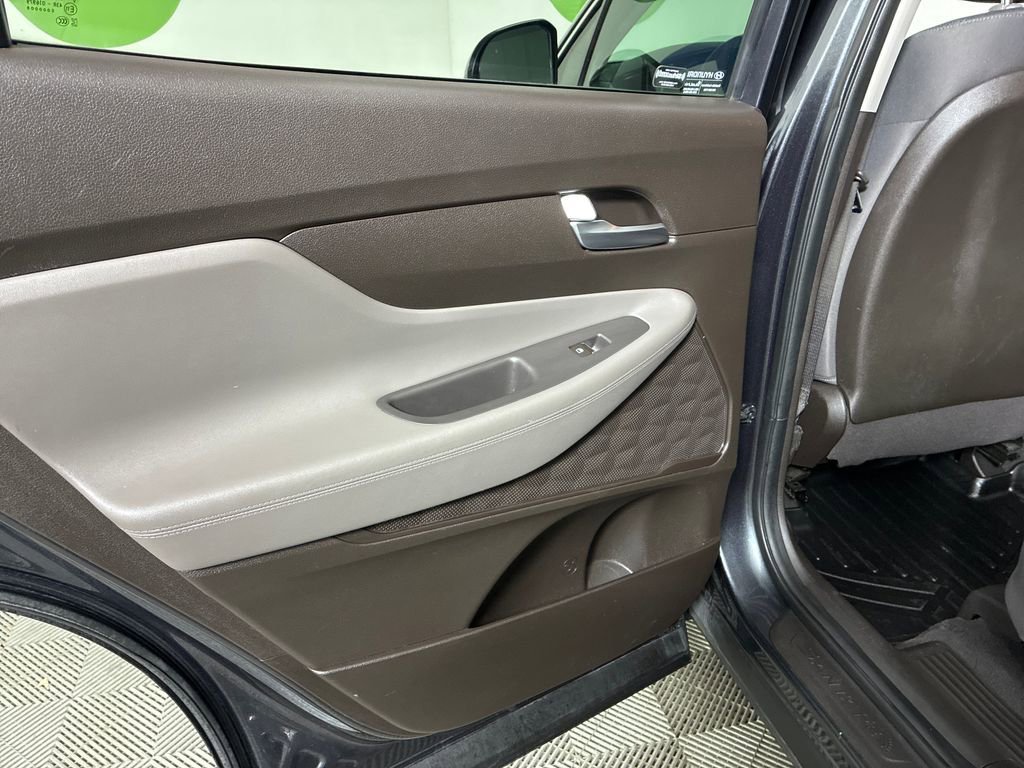 Used 2020 Hyundai Santa Fe SEL image 25