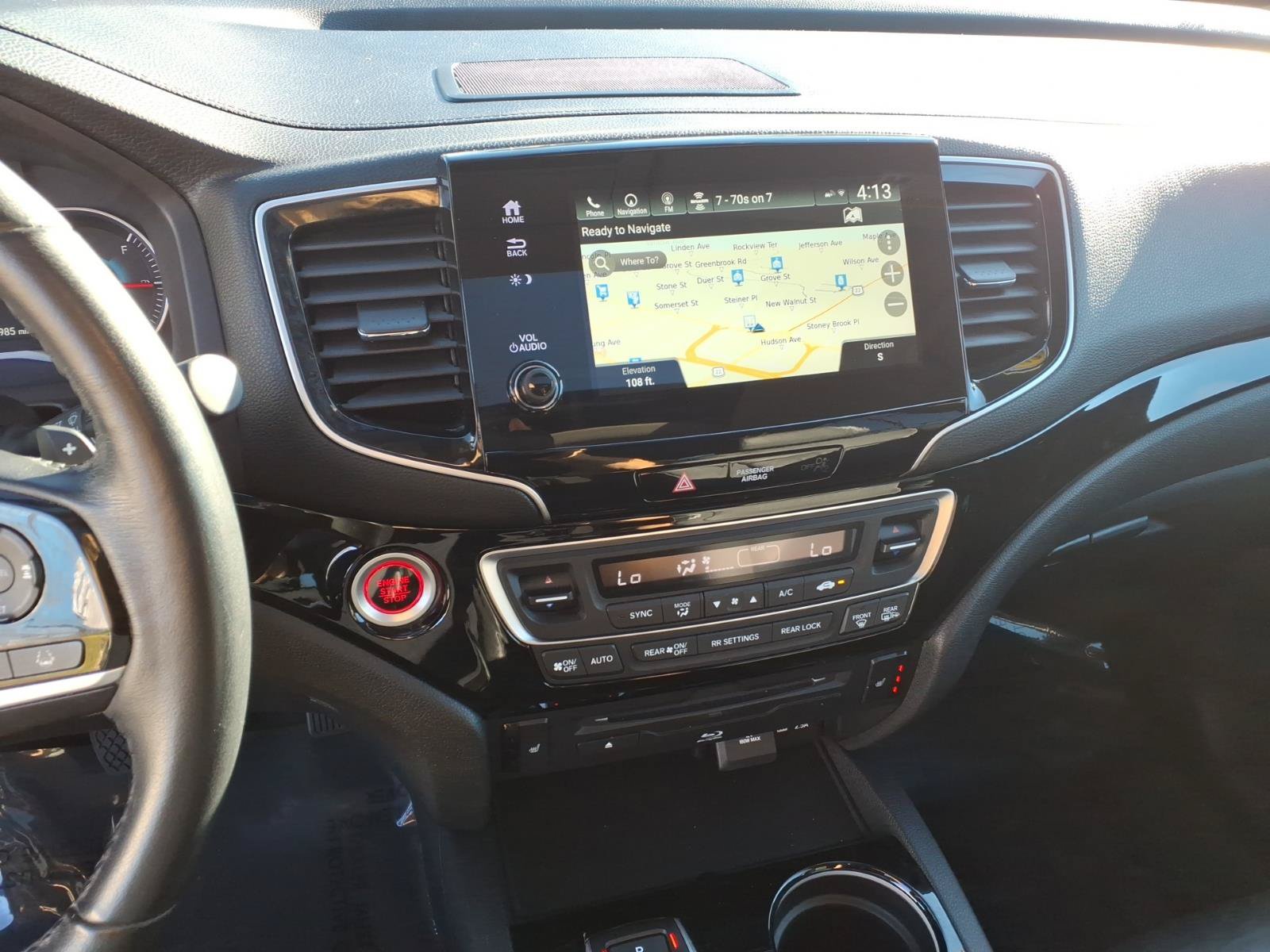 Certified 2021 Honda Pilot Touring image 9