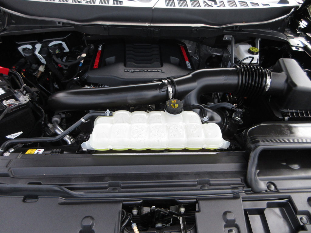 Certified 2026 Ford F150 Raptor AWD/4WD image 32