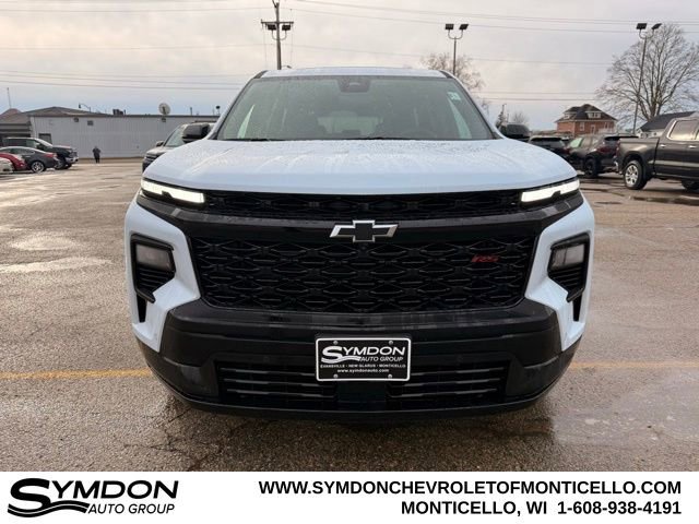 New 2026 Chevrolet Traverse RS w/ LPO, Floor Liner Package image 2