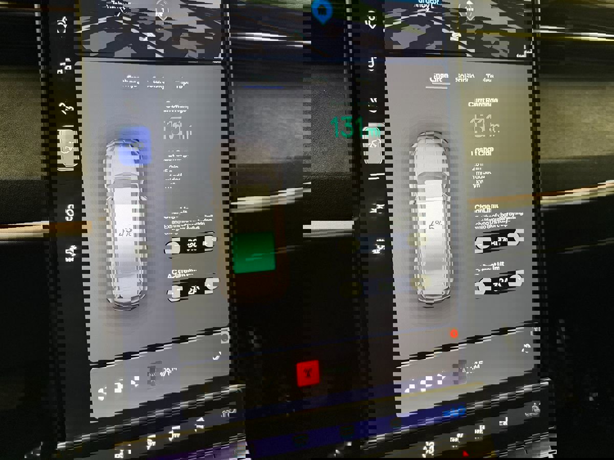 Used 2023 Fisker Ocean Extreme image 32