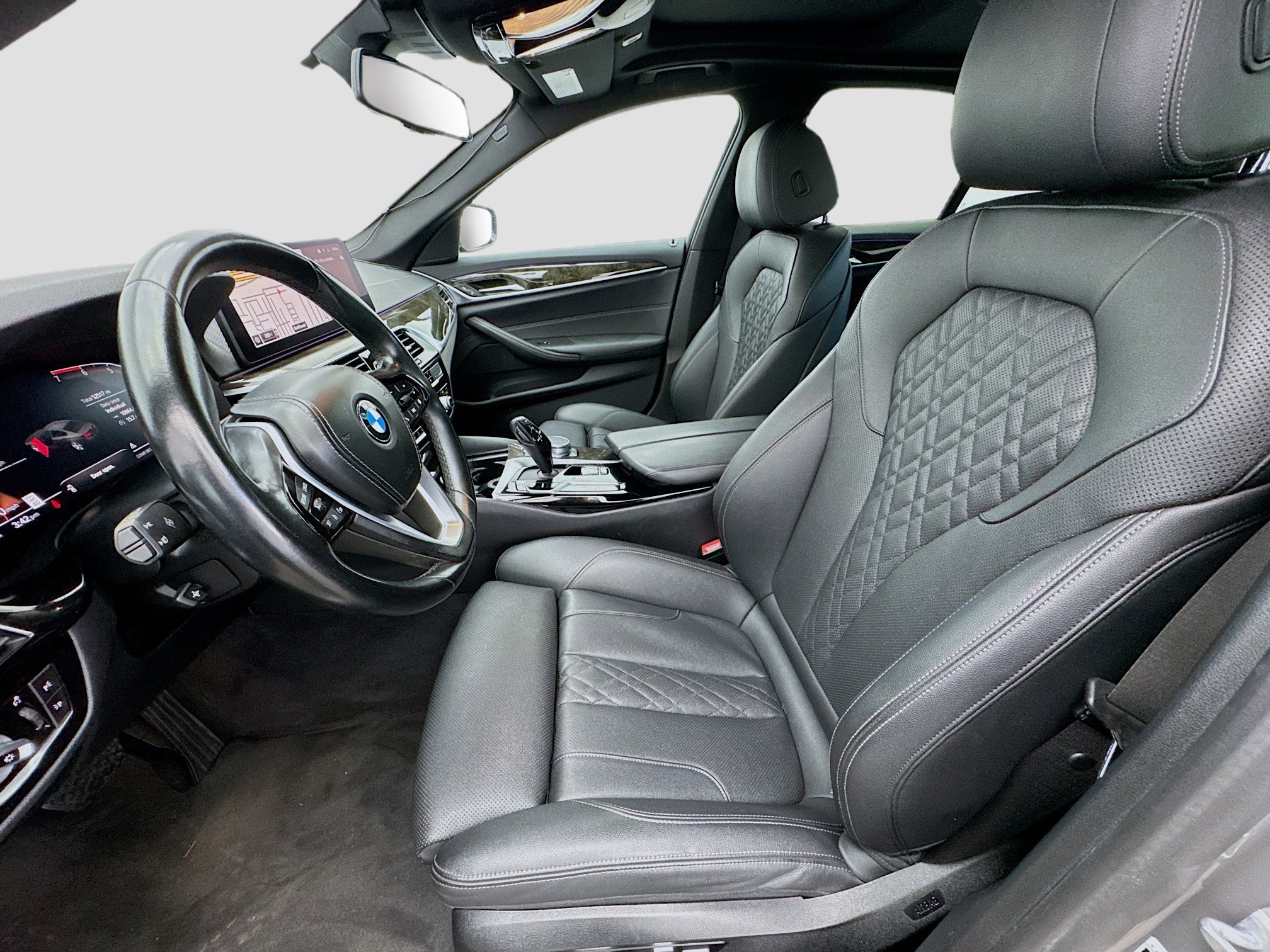 Used 2021 BMW 530i w/ Convenience Package image 13