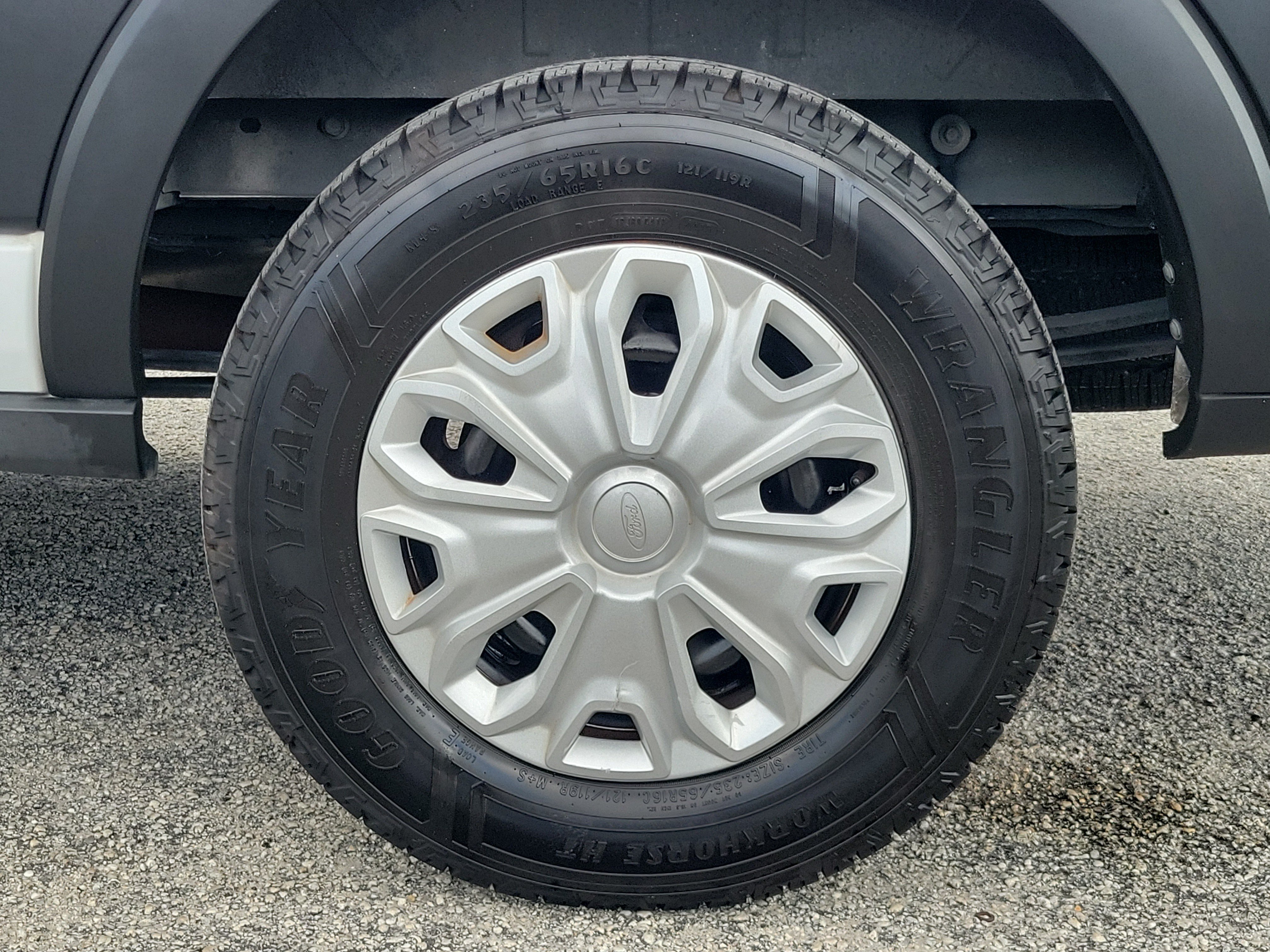 Used 2022 Ford Transit 350 XLT RWD image 9