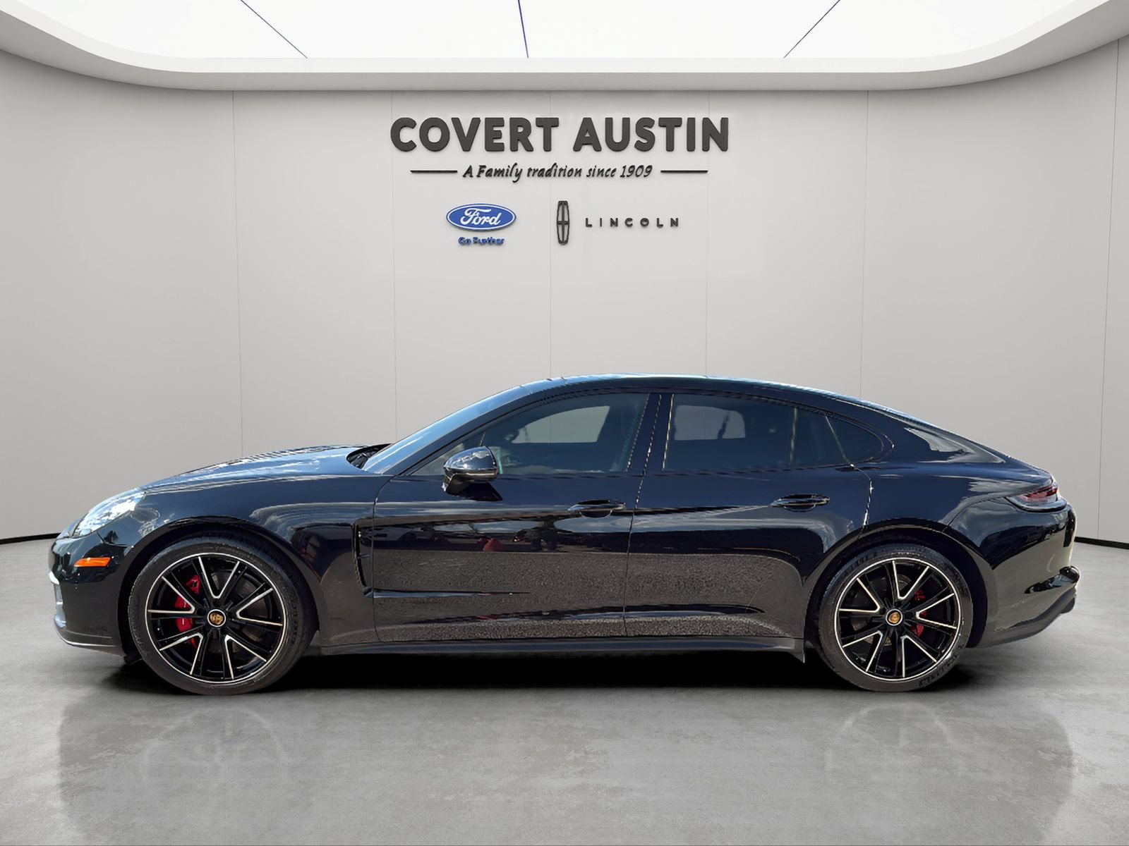 Used 2021 Porsche Panamera 4S AWD/4WD image 2