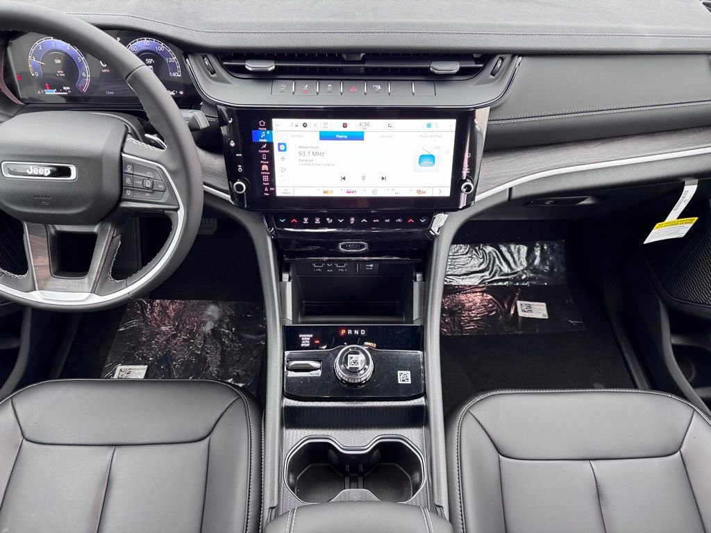 New 2026 Jeep Grand Cherokee L Limited AWD/4WD image 11