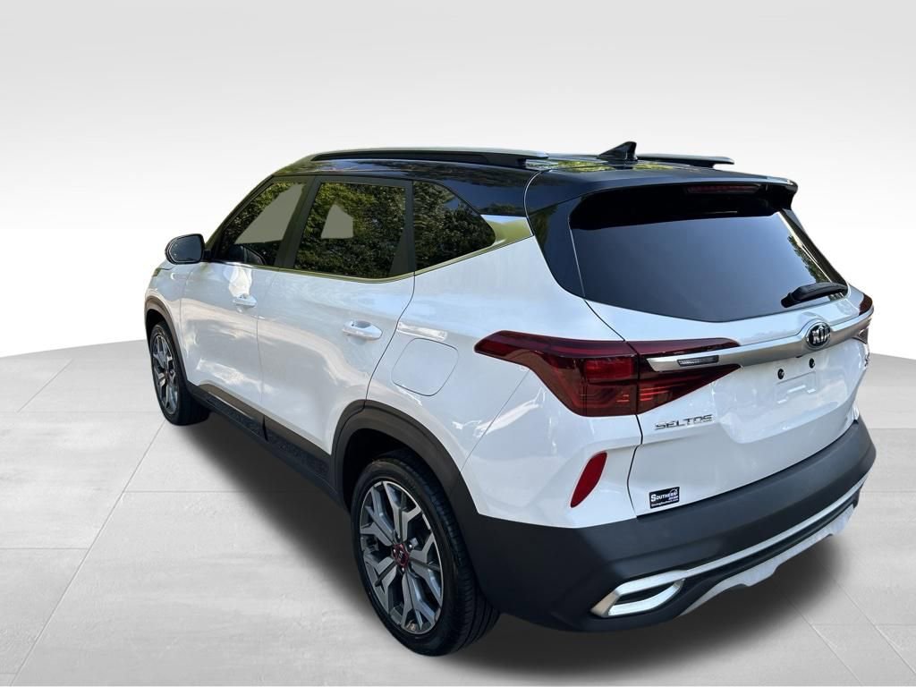 Used 2021 Kia Seltos S AWD/4WD image 3