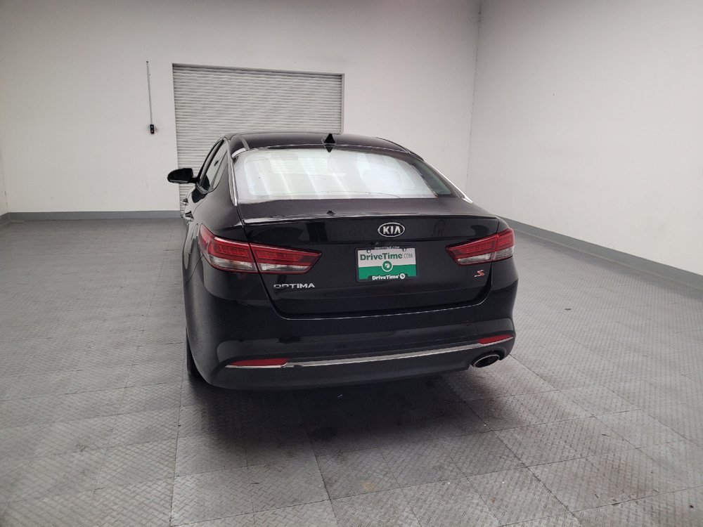 Used 2018 Kia Optima S FWD image 6