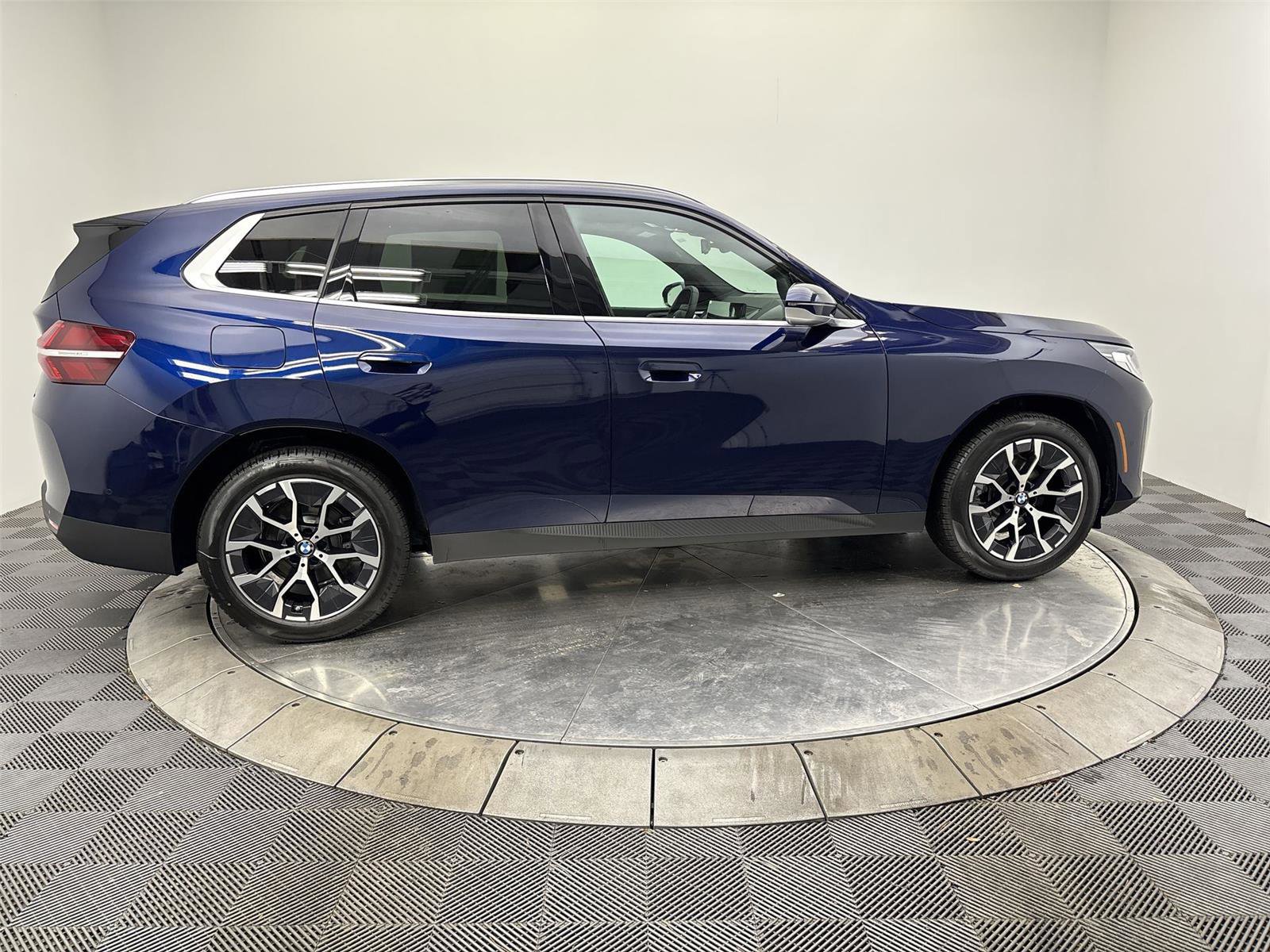 New 2026 BMW X3 xDrive30 w/ Convenience Package image 17