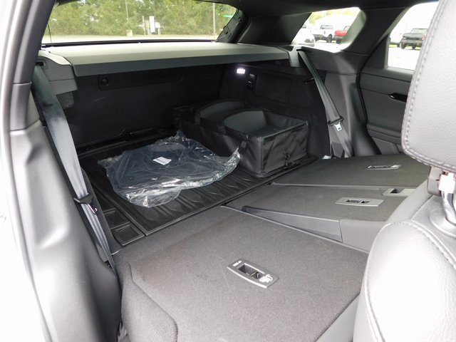 Used 2024 Land Rover Range Rover Evoque Dynamic SE image 28