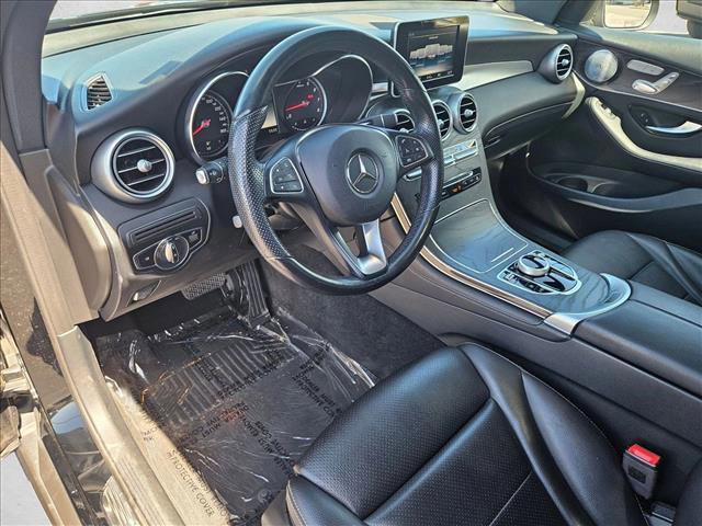 Used 2018 Mercedes-Benz GLC 300 4MATIC image 10