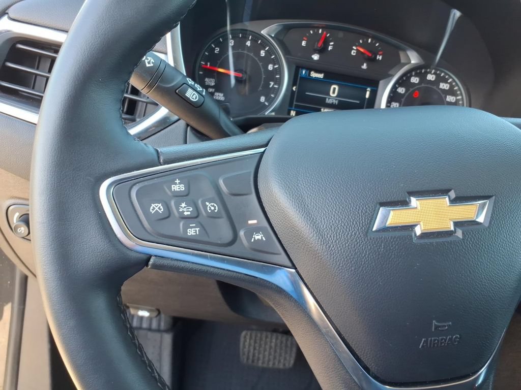 Used 2024 Chevrolet Equinox LT w/ LPO, Floor Liner Package FWD image 8