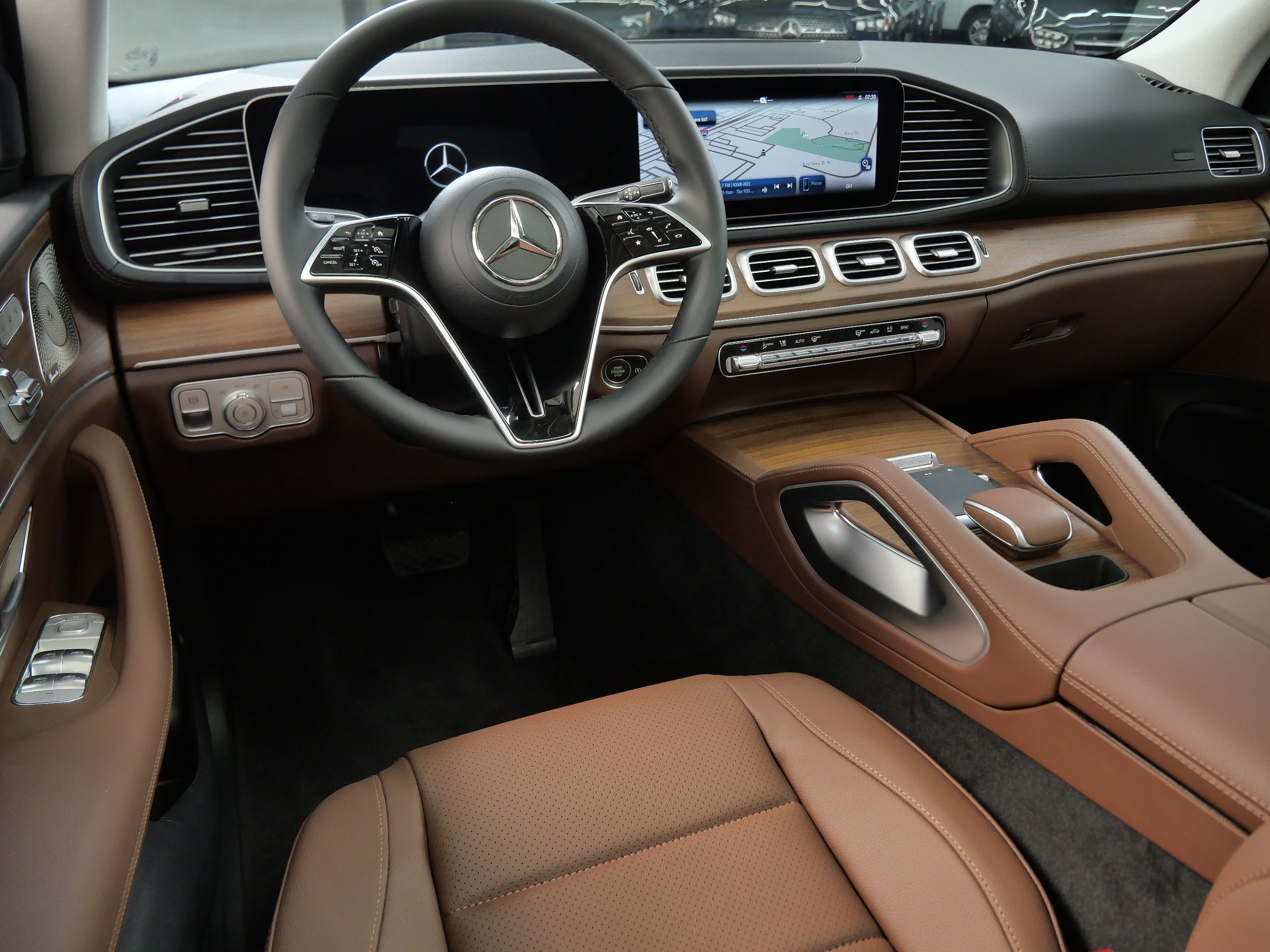 New 2026 Mercedes-Benz GLE 350 4MATIC image 2
