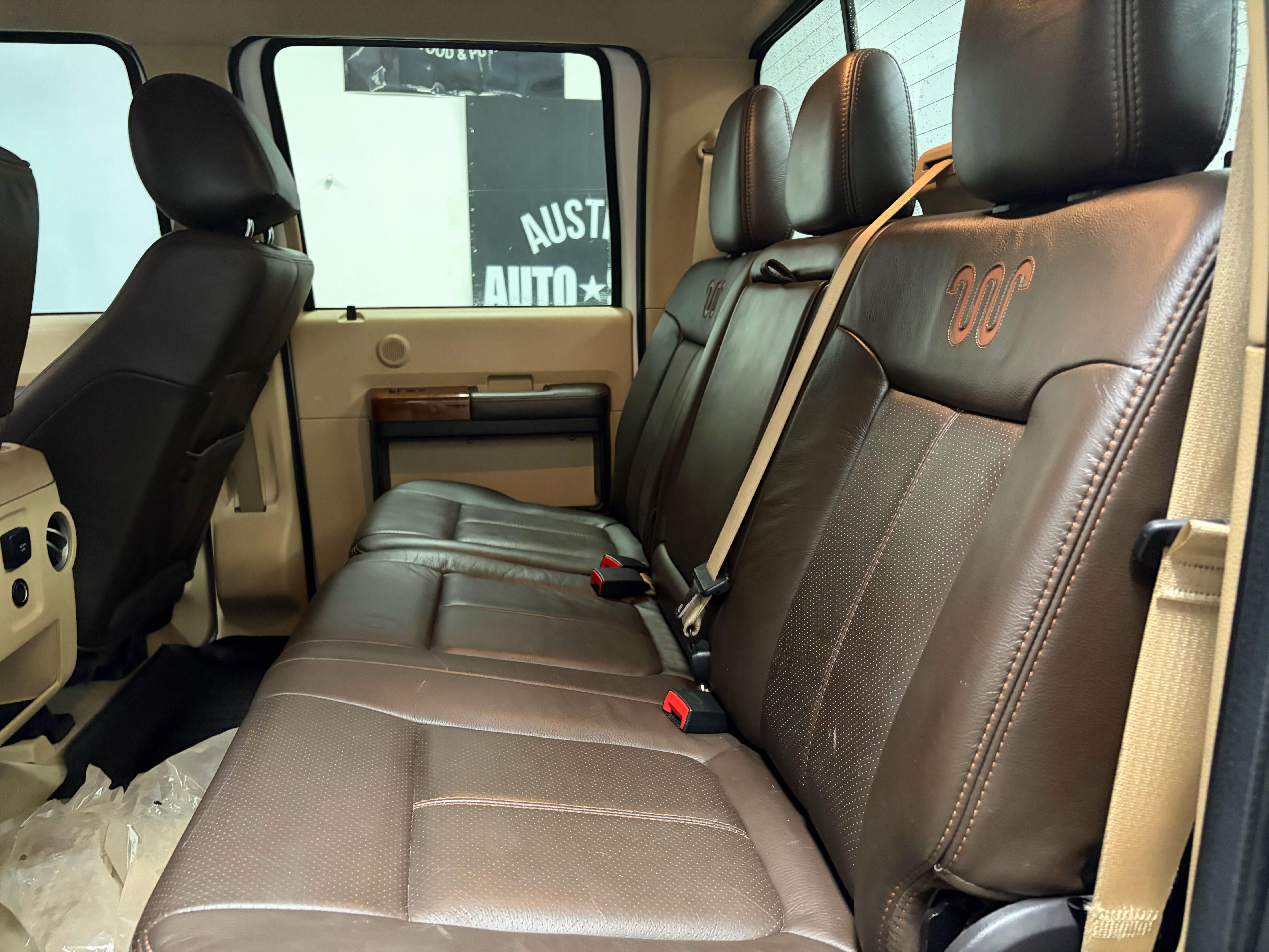 Used 2016 Ford F250 King Ranch w/ King Ranch w/Chrome Package AWD/4WD image 20