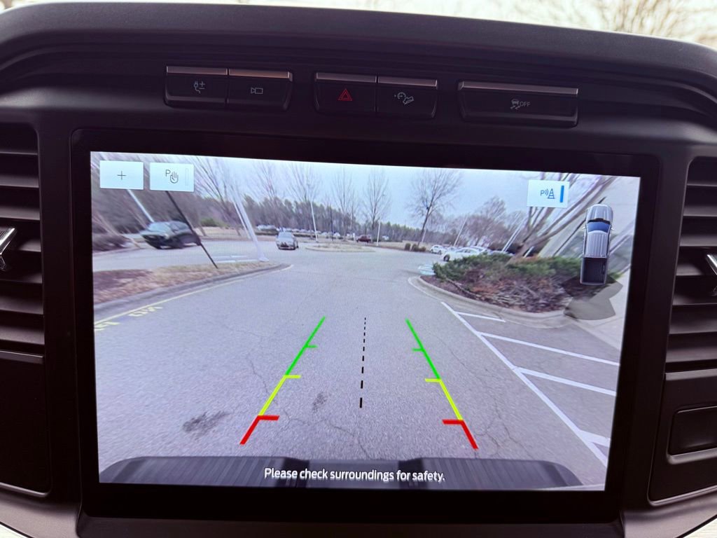 Used 2021 Ford F150 Lariat w/ Equipment Group 501A Mid image 26