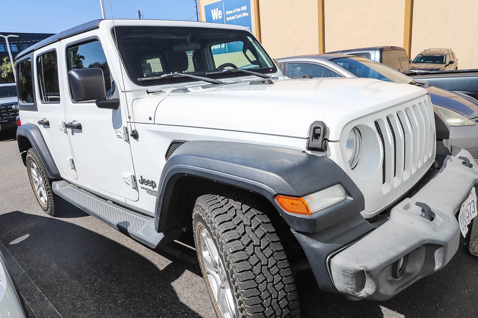 Used 2018 Jeep Wrangler Unlimited Sport S image 2