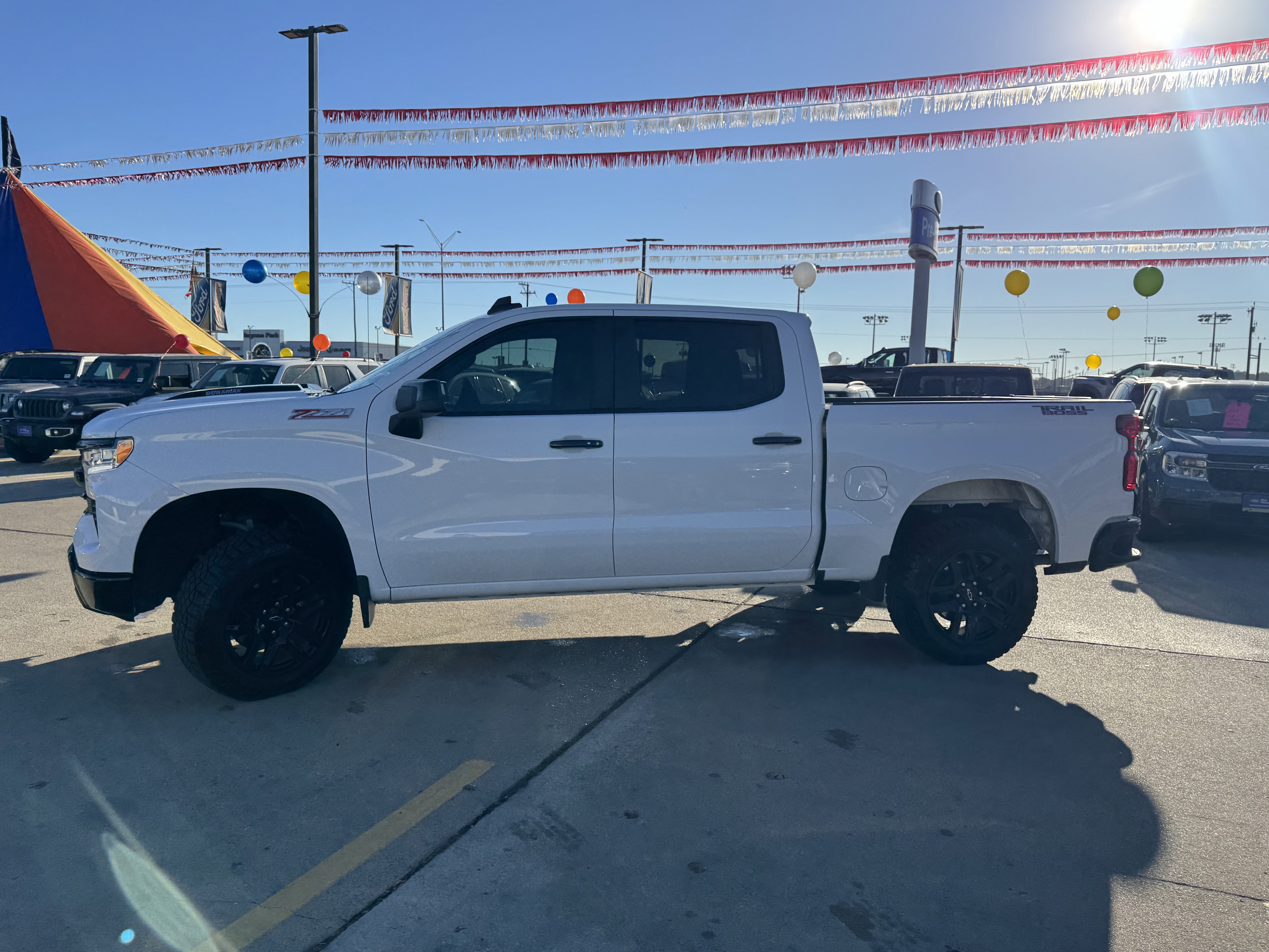 Used 2025 Chevrolet Silverado 1500 LT Trail Boss w/ Convenience Package II image 12