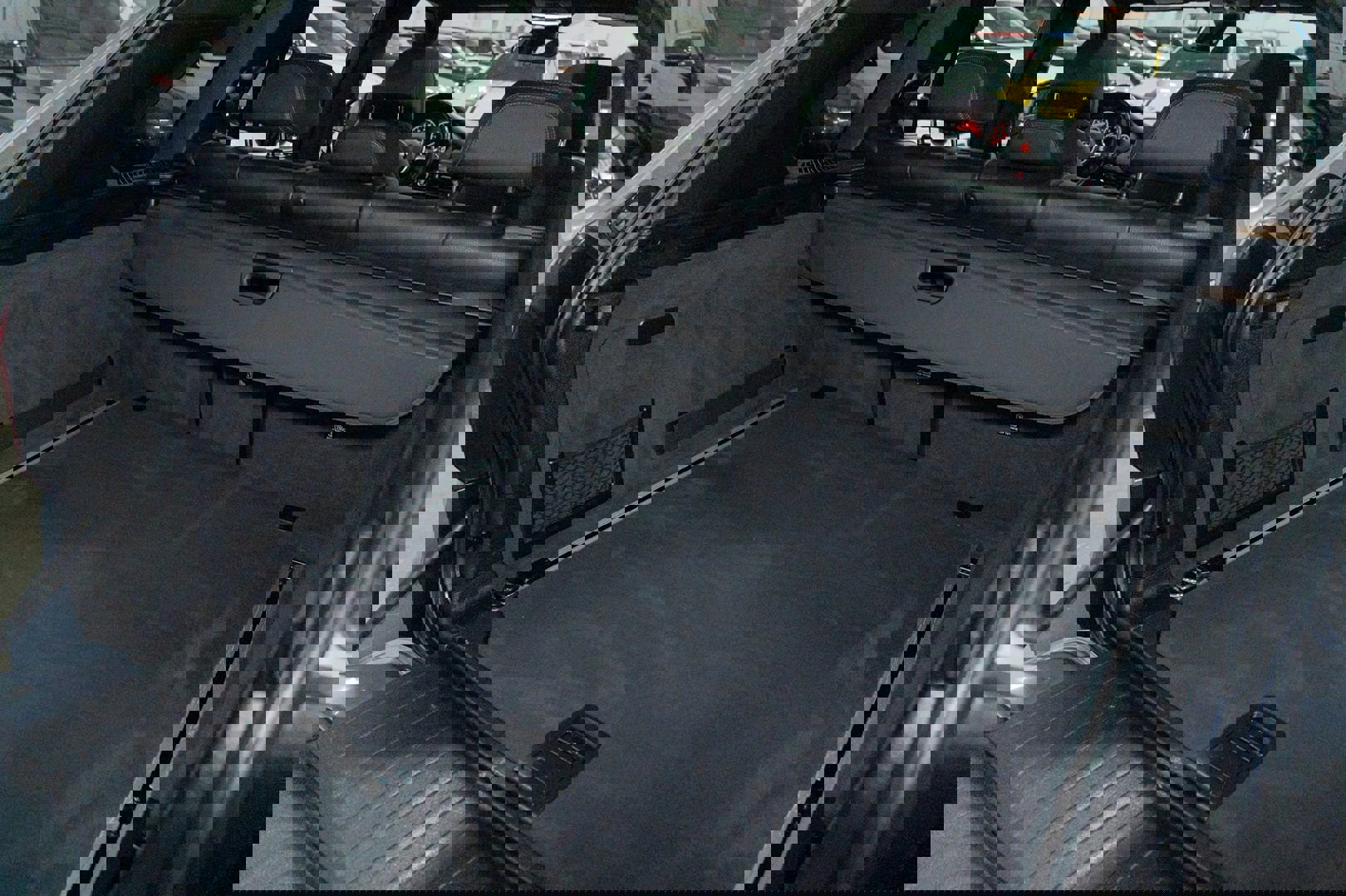 Used 2018 BMW X5 xDrive50i w/ M Sport Package image 29