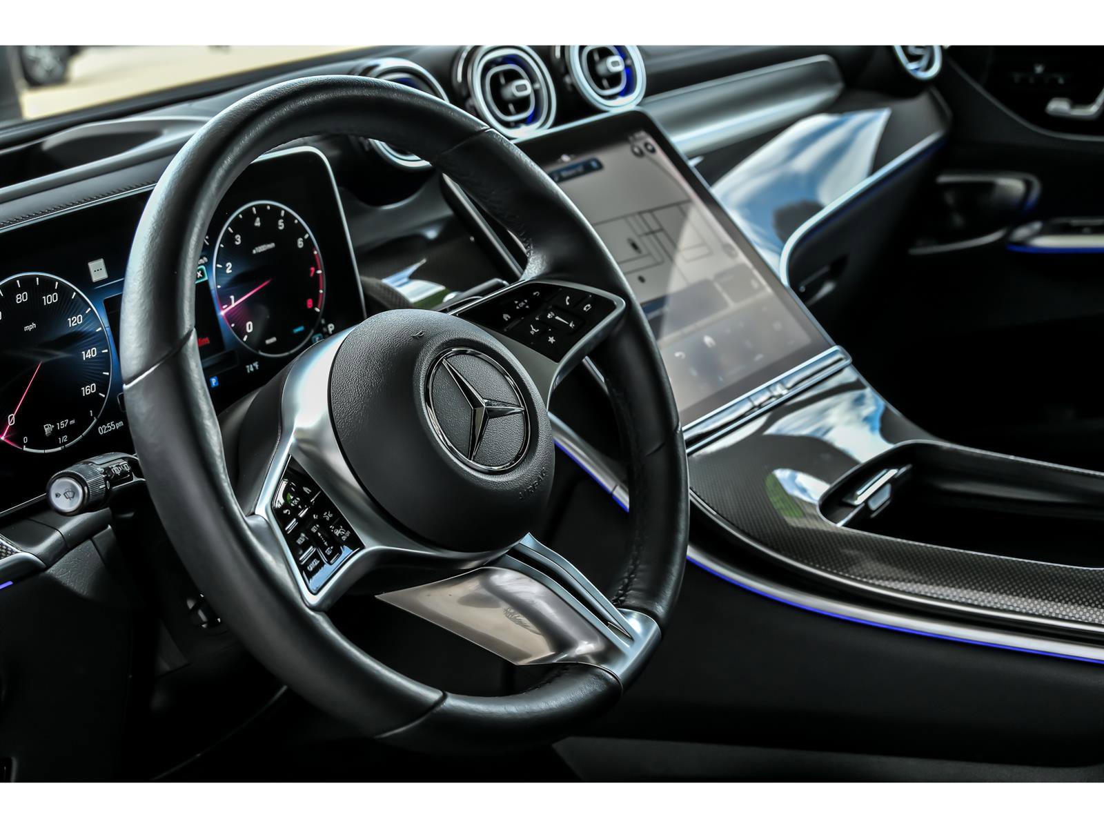 Used 2023 Mercedes-Benz GLC 300 4MATIC image 15