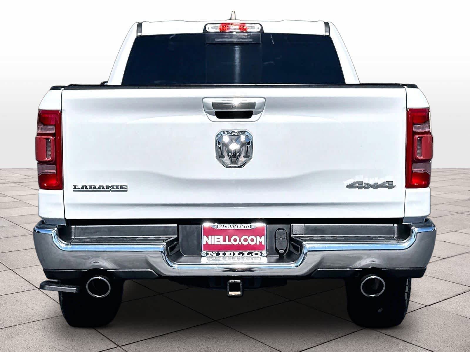 Used 2020 RAM 1500 Laramie w/ Off Road Group AWD/4WD image 7