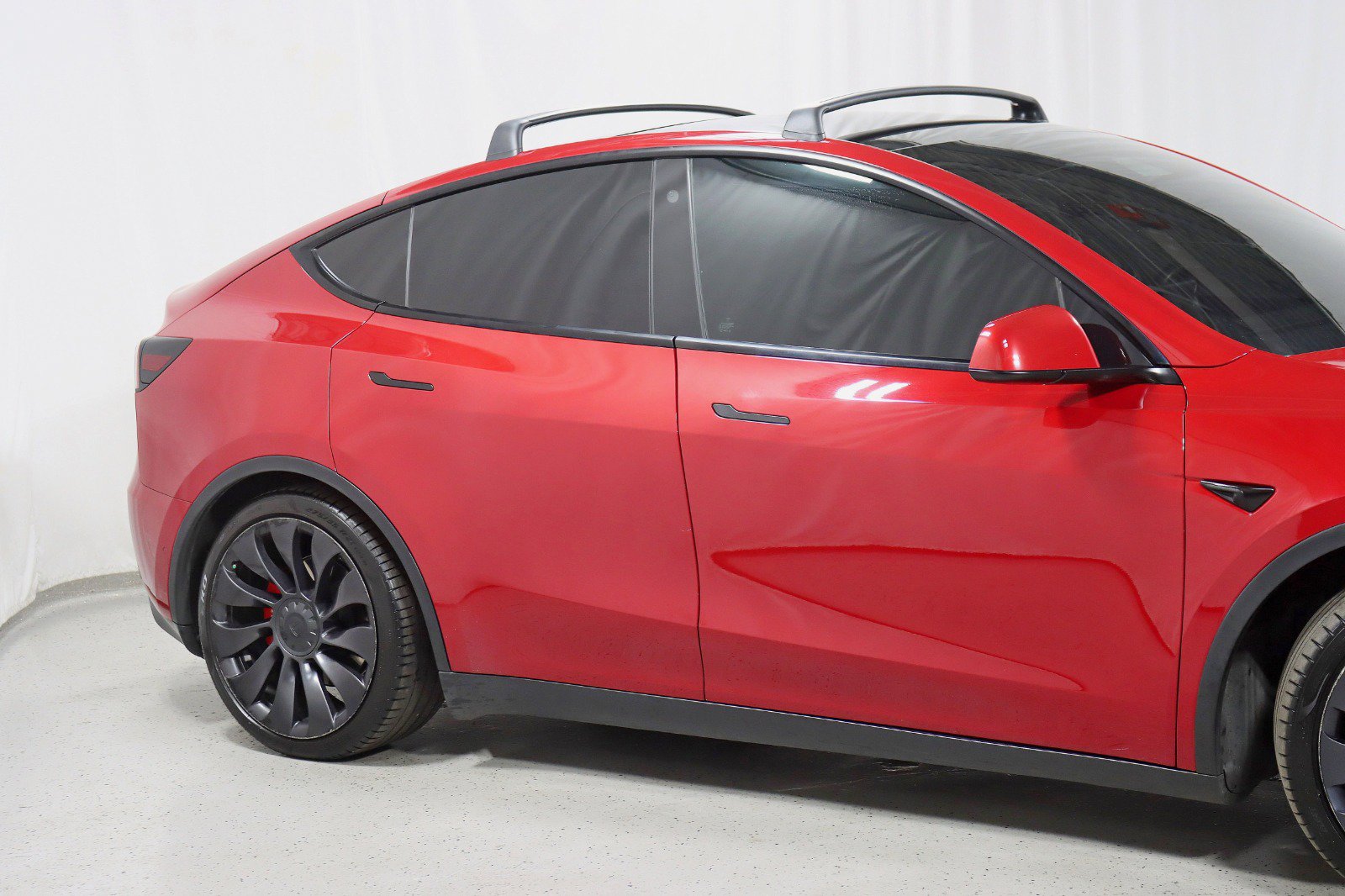 Used 2021 Tesla Model Y Performance AWD/4WD image 4