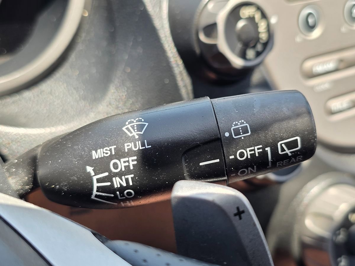 Used 2010 Honda Fit Sport image 34