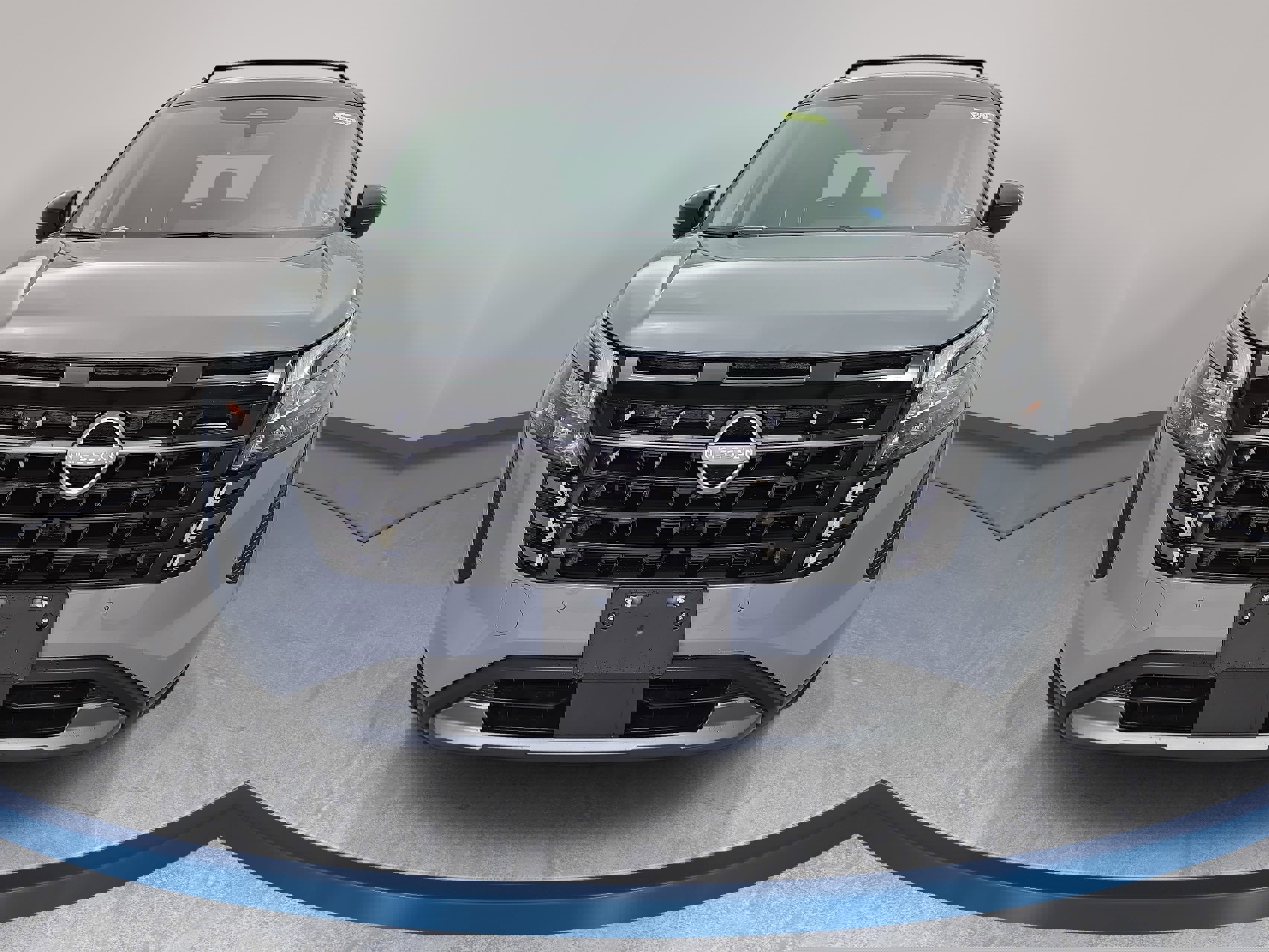 New 2026 Nissan Pathfinder Platinum image 2