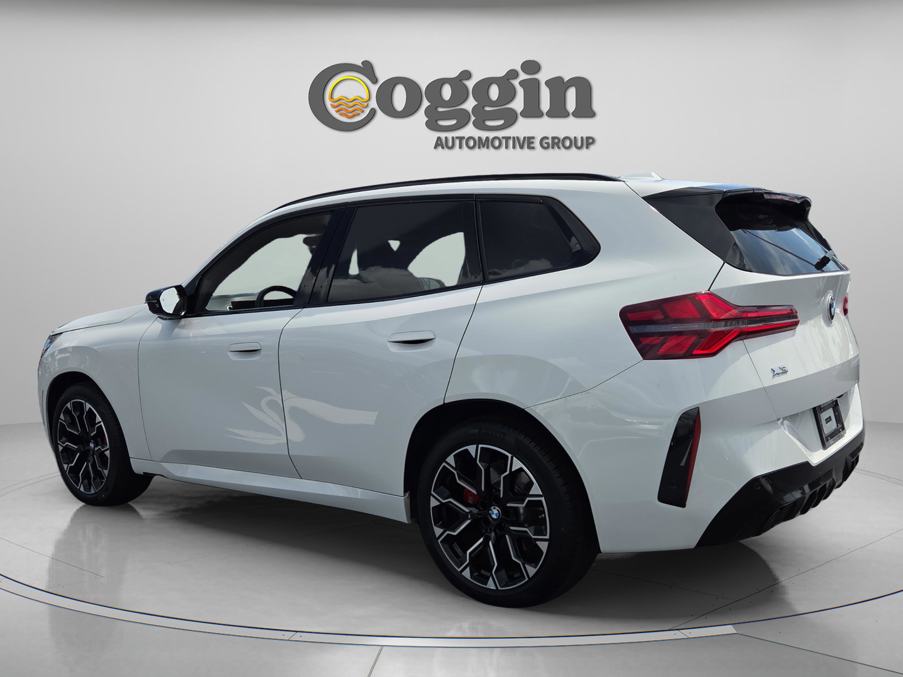 Certified 2025 BMW X3 M50 w/ Premium Package AWD/4WD image 3