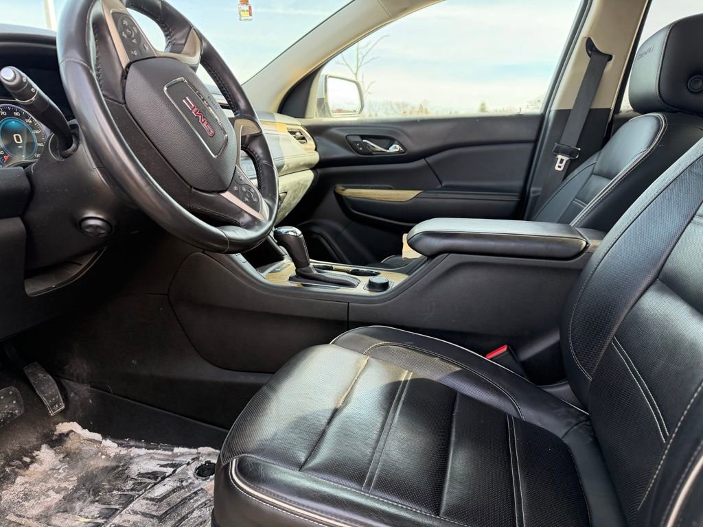 Used 2017 GMC Acadia Denali w/ Technology Package image 11