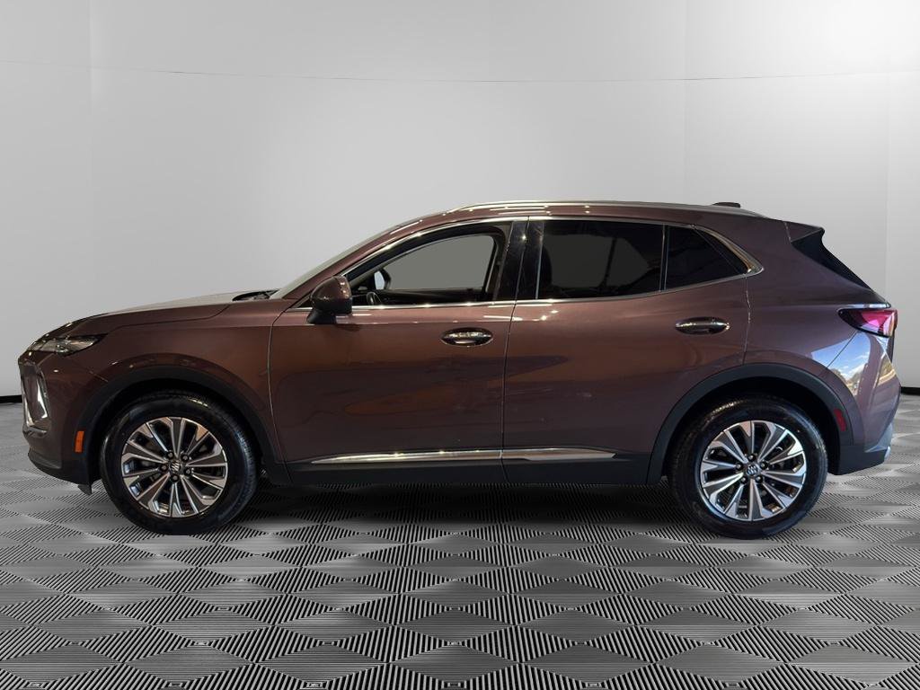 Used 2024 Buick Envision Preferred AWD/4WD image 2