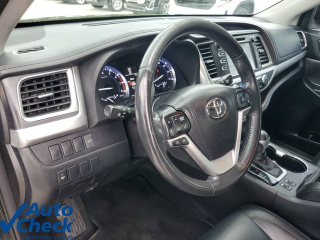 Used 2016 Toyota Highlander XLE AWD/4WD image 20