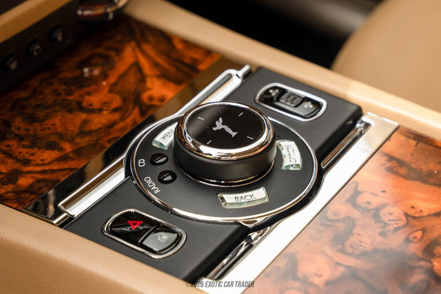 Used 2014 Rolls-Royce Ghost image 37