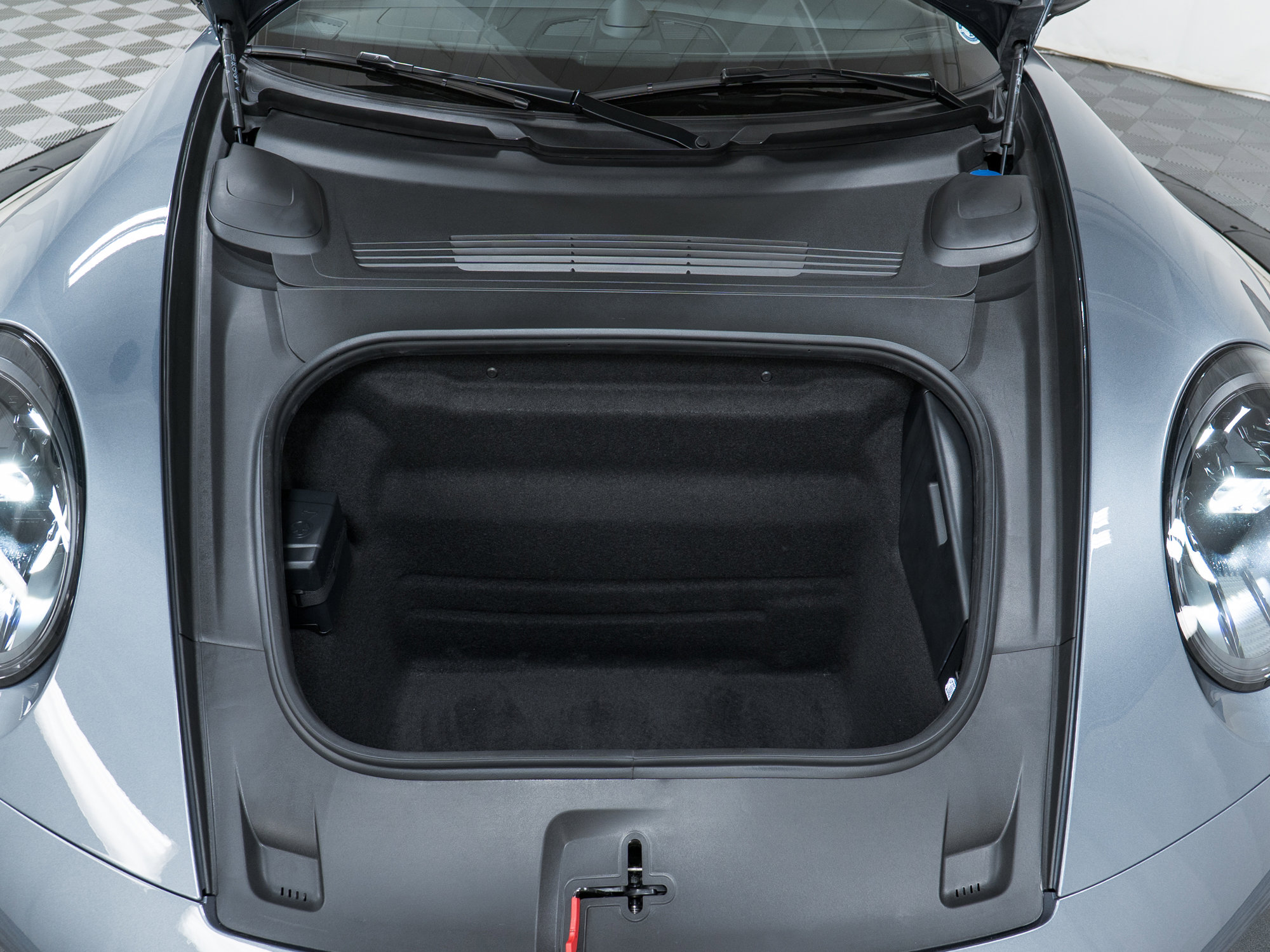 New 2026 Porsche 911 Carrera 4 GTS image 12