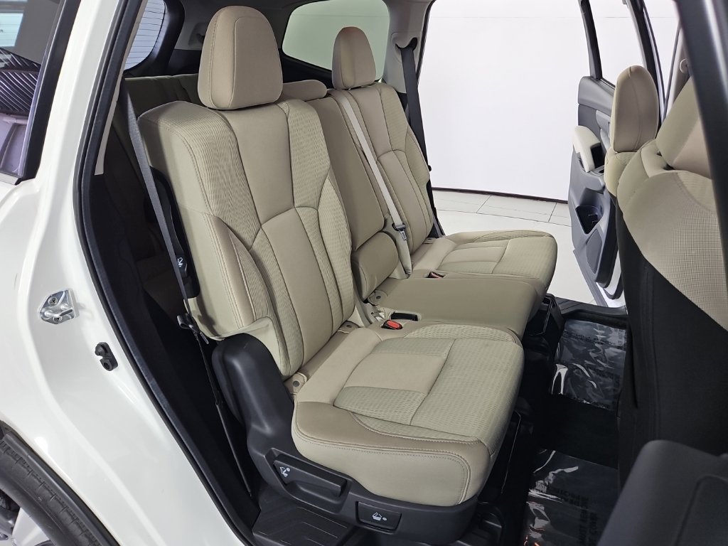 Certified 2023 Subaru Ascent Premium w/ Convenience Package AWD/4WD image 20