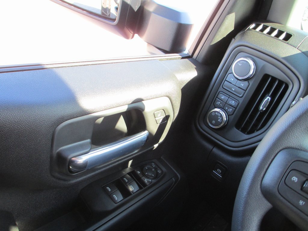 New 2026 GMC Sierra 3500 Pro image 15