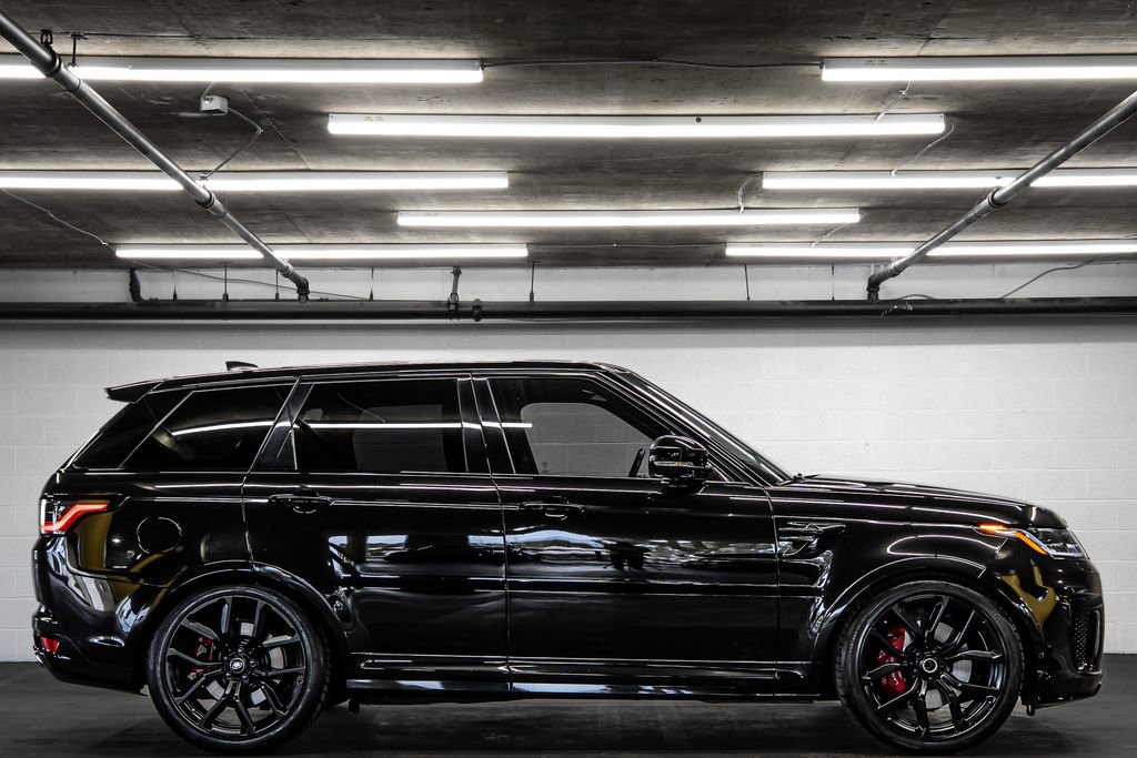 Used 2020 Land Rover Range Rover Sport SVR image 6
