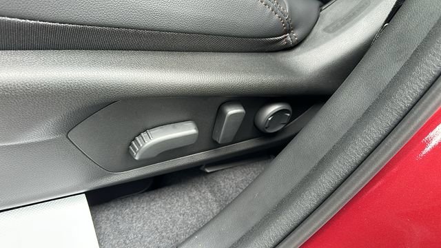 New 2025 Subaru Forester Touring w/ Touring Package image 8