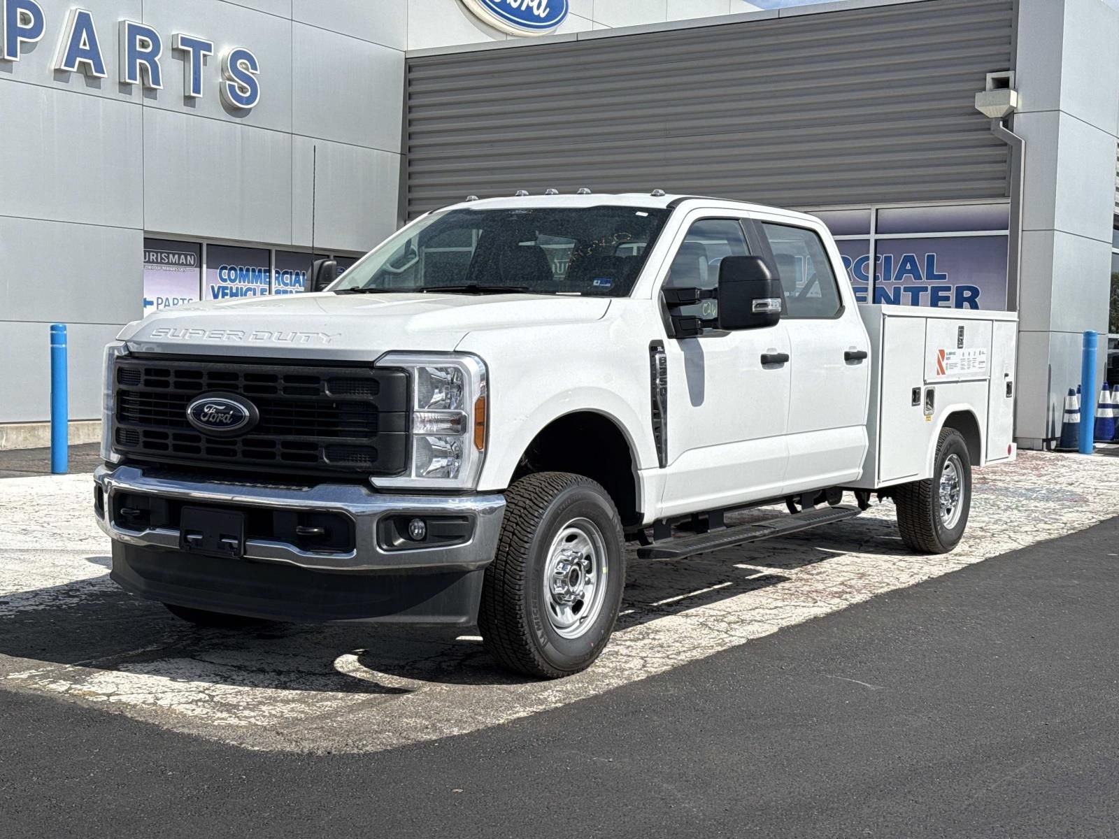 New 2026 Ford F250 XL w/ XL Chrome Package AWD/4WD image 7