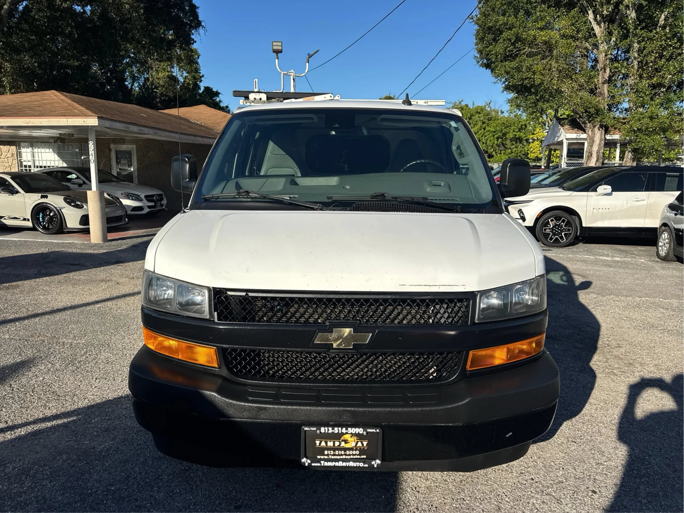 Used 2020 Chevrolet Express 2500 w/ Driver Convenience Package RWD image 4