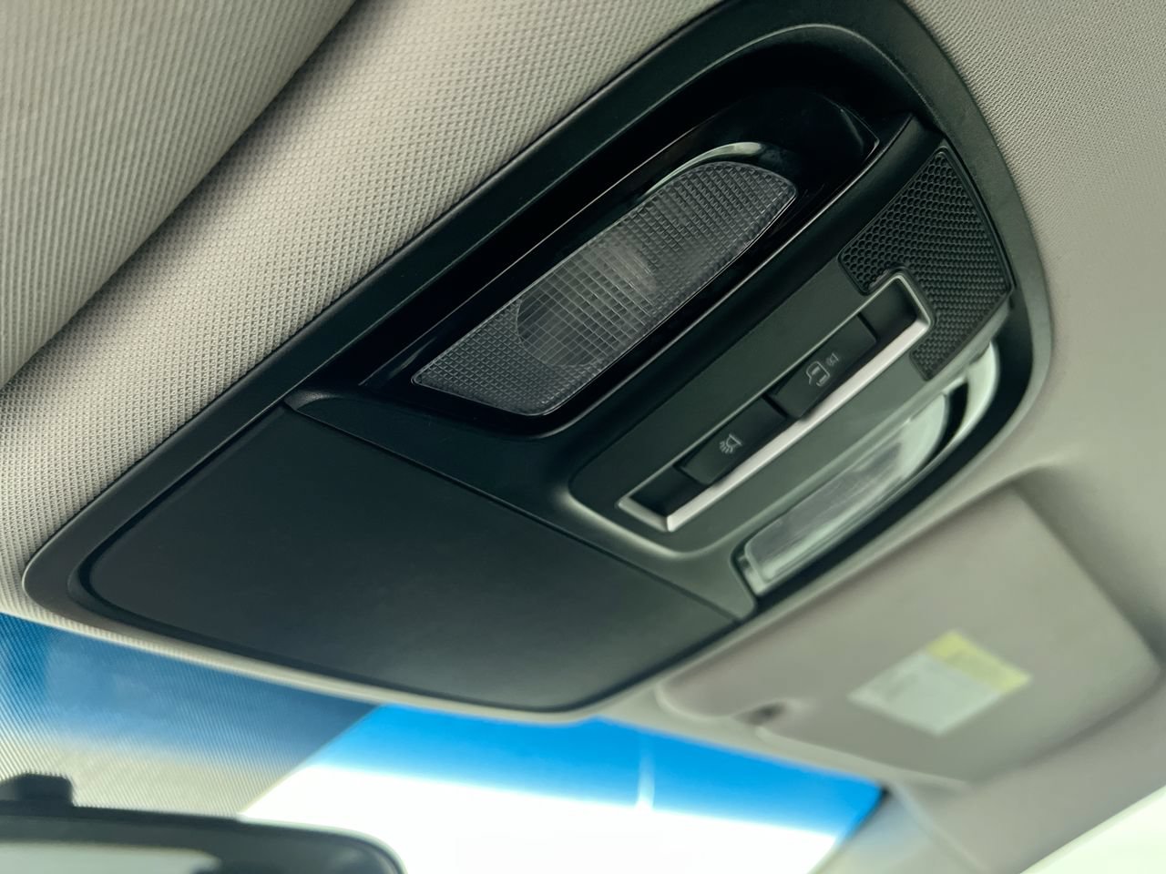 Used 2019 Kia Sorento FWD image 18