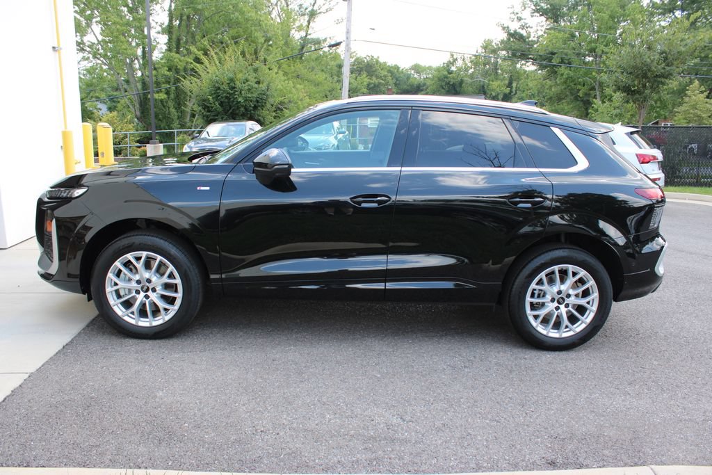 New 2026 Audi Q3 quattro 2.0T AWD/4WD image 10