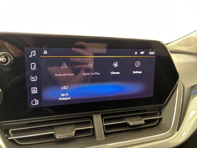 Used 2024 Chevrolet Trax LT w/ Driver Confidence Package image 26